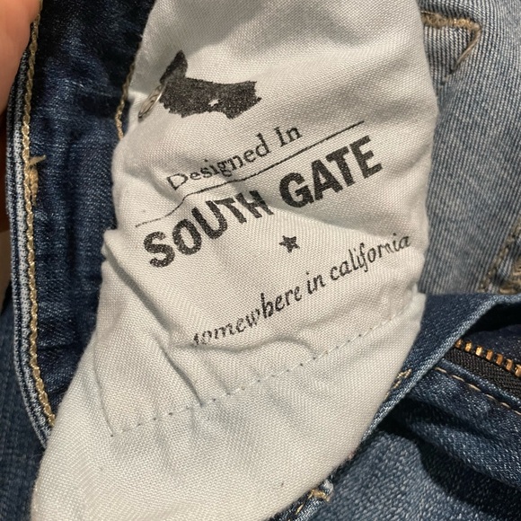 AG Low Rise Jeans - Picture 6 of 7